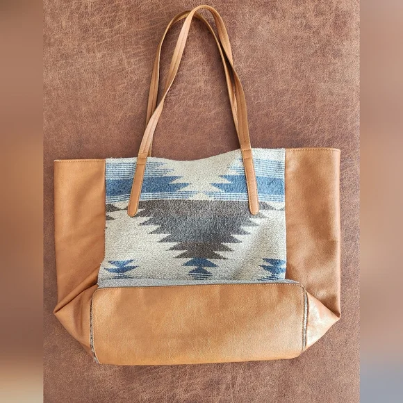 Faux Leather and Geometric Tote - Picture 4 of 4